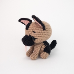 Gunther the German Shepherd amigurumi pattern by Theresas Crochet Shop