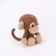 Martin the Monkey amigurumi by Theresas Crochet Shop