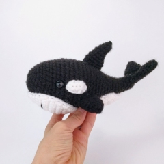 Oreo the Orca amigurumi pattern by Theresas Crochet Shop
