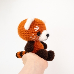 Riley the Red Panda amigurumi by Theresas Crochet Shop