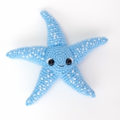 Skylar the Starfish amigurumi pattern by Theresas Crochet Shop