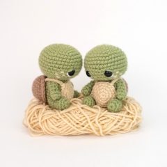 Timmy the Tiny Turtle amigurumi pattern by Theresas Crochet Shop