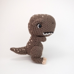 Troy the T-Rex amigurumi by Theresas Crochet Shop