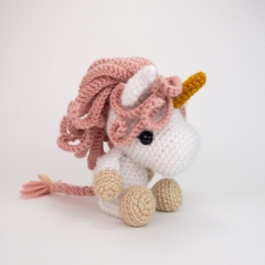 Udele the Unicorn amigurumi by Theresas Crochet Shop