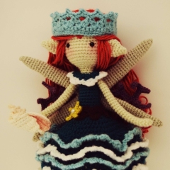 Electra, the Sea Goddess amigurumi pattern by Fox in the snow designs