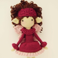 Rosabella, the Kindler amigurumi pattern by Fox in the snow designs