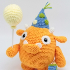 Marty the Party Monster amigurumi pattern by Hello Yellow Yarn