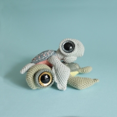 Seymour The Sea Turtle  amigurumi by Irene Strange