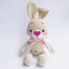Lolly the little Bunny amigurumi by zipzipdreams
