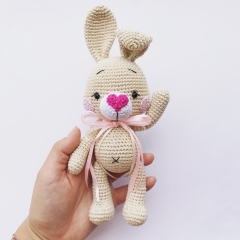 Lolly the little Bunny amigurumi pattern by zipzipdreams