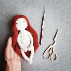 Clover Doll amigurumi by Nelly Handmade