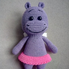Hippo Princess amigurumi pattern by Nelly Handmade