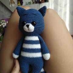Mika the Cat amigurumi pattern by Nelly Handmade