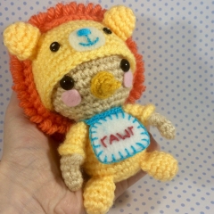 Baby in his Lion Jammies amigurumi pattern by Sugar Pop Crochet