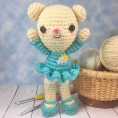Celeste amigurumi pattern by Sugar Pop Crochet