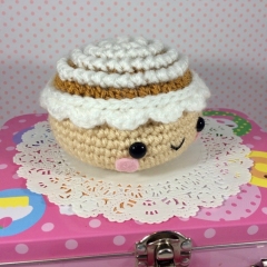 Le Bun, Super Sweet Cinnamon Bun amigurumi by Sugar Pop Crochet