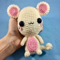 Suzuki, the Practice Mouse! amigurumi by Sugar Pop Crochet