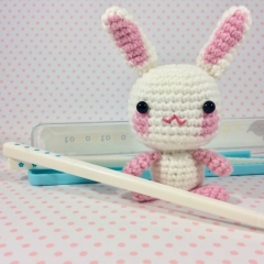 Teeny Tiny Sakura Cherry Blossom Bunny amigurumi pattern by Sugar Pop Crochet