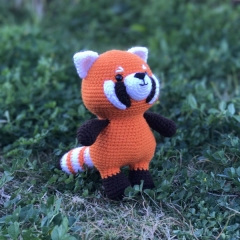 Rudy red panda amigurumi pattern by Sundot Attack