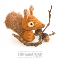 Chibi Squirrel & Acorns amigurumi by FROGandTOAD Creations