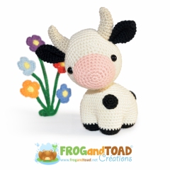Petra the Cow & Flowers amigurumi pattern by FROGandTOAD Creations