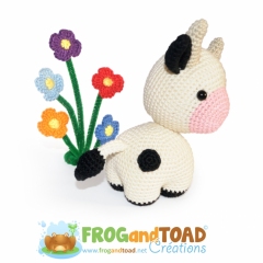 Petra the Cow & Flowers amigurumi by FROGandTOAD Creations