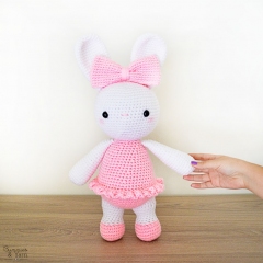 Laurie the Ballerina Bunny amigurumi pattern by Bunnies and Yarn