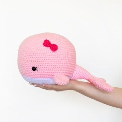 Neil the Narwhal and Wendy the Whale amigurumi by Bunnies and Yarn