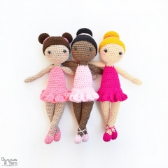 Tracey the Ballerina Doll amigurumi by Bunnies and Yarn
