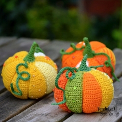 Patchwork pumpkin amigurumi pattern by VendulkaM
