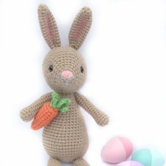 Sweet Bunny amigurumi pattern by Crochet to Play