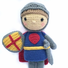 Knight and Dragon amigurumi pattern by Crochet to Play