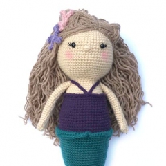 Mermaid Doll amigurumi pattern by Crochet to Play