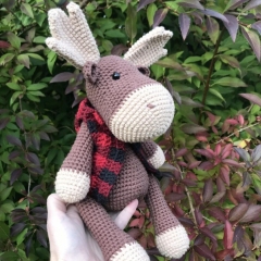 Yukon the Moose amigurumi by Crochet to Play