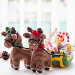 Christmas Reindeer with sleigh amigurumi pattern by RNata