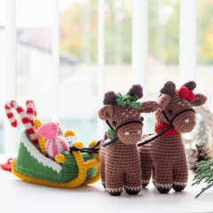 Christmas Reindeer with sleigh amigurumi pattern by RNata