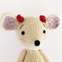 Millie the Mouse amigurumi pattern by Jojilie