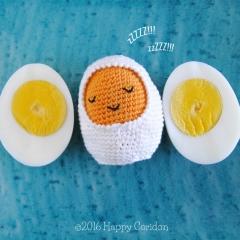 Boiled Egg amigurumi by Happy Coridon