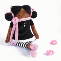 Maria the square doll amigurumi pattern by Maria Handmade Design