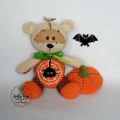 Halloween Teddy Bear amigurumi pattern by Julio Toys