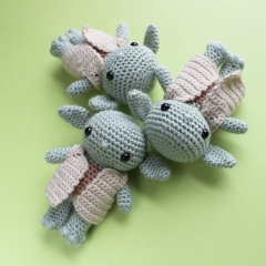 Little Alien  amigurumi pattern by Snips & Stitches
