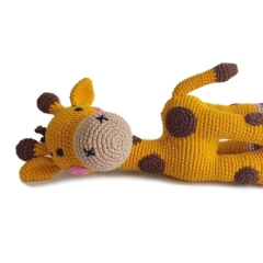 Bao the giraffe amigurumi pattern by Crochetbykim