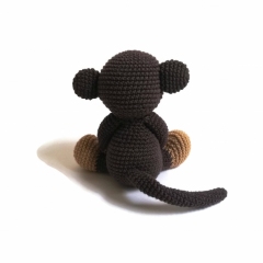 Brownie the monkey amigurumi pattern by Crochetbykim