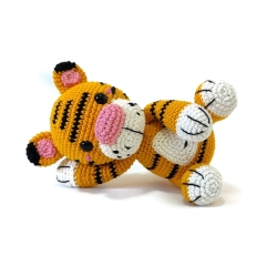 Curry the tiger amigurumi by Crochetbykim