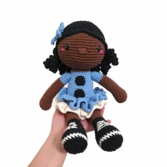 Freja the doll amigurumi by Crochetbykim