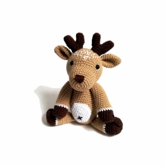 JUMPY the deer amigurumi pattern by Crochetbykim