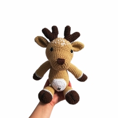 JUMPY the deer amigurumi by Crochetbykim
