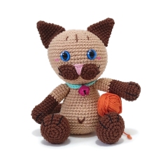 Picatso the cat amigurumi pattern by Crochetbykim