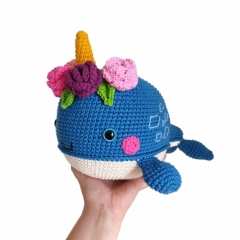 Rainbow Bubble the narwhal amigurumi pattern by Crochetbykim