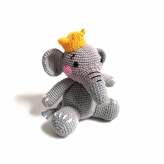 SNORKY the elephant amigurumi pattern by Crochetbykim